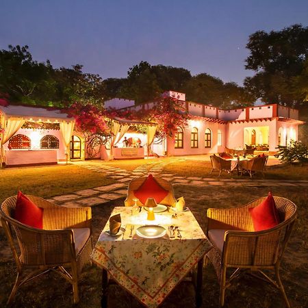 Mela Kothi - The Chambal Safari Lodge Bah Bagian luar foto