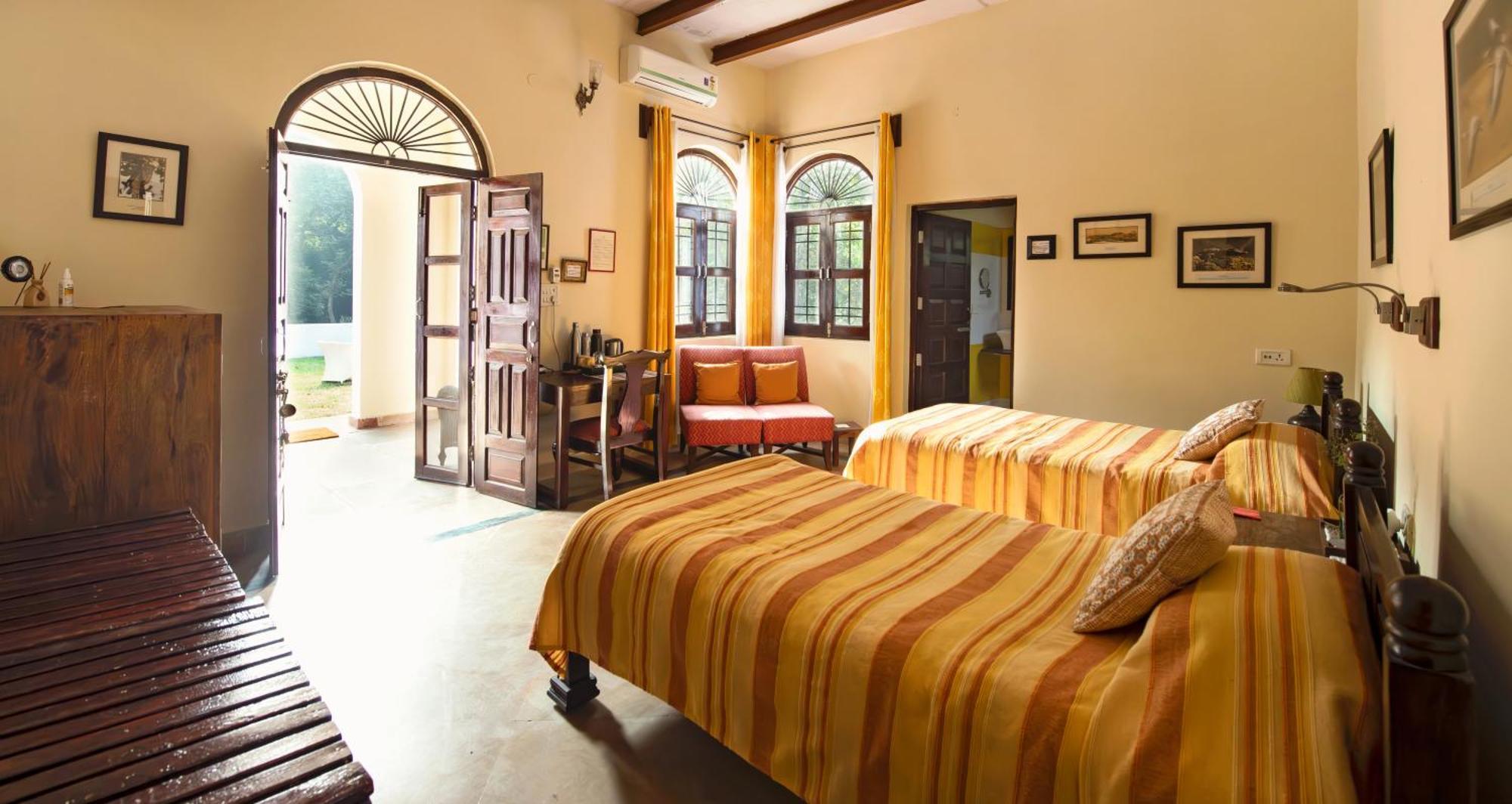 Mela Kothi - The Chambal Safari Lodge Bah Bagian luar foto