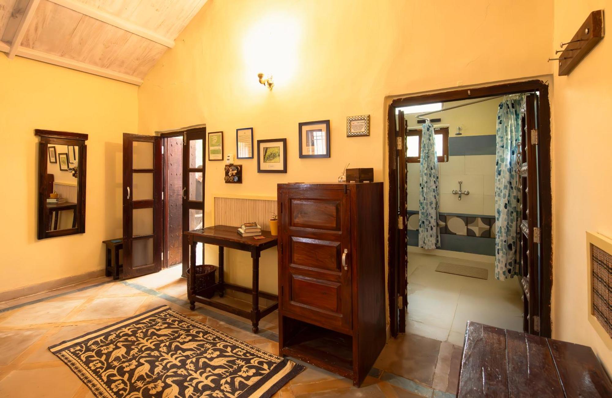 Mela Kothi - The Chambal Safari Lodge Bah Bagian luar foto