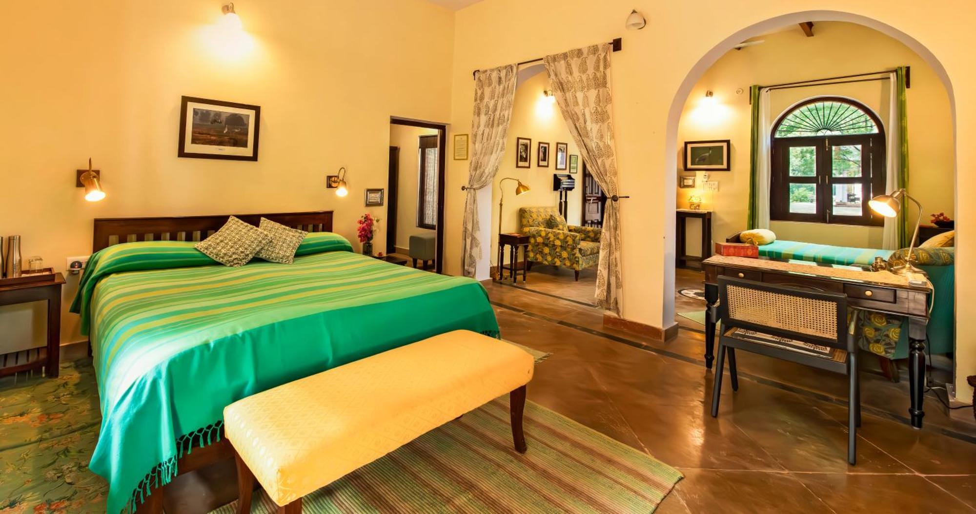 Mela Kothi - The Chambal Safari Lodge Bah Bagian luar foto