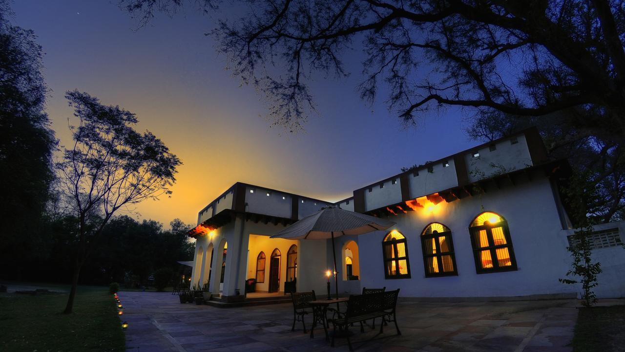 Mela Kothi - The Chambal Safari Lodge Bah Bagian luar foto